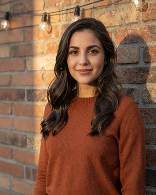 Camila, 31, San Antonio - veteran dating community member